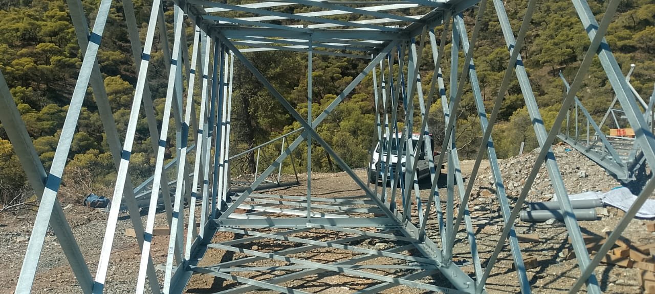 Εγκατάσταση Πυλώνων Υψηλής Τάσης — gallery